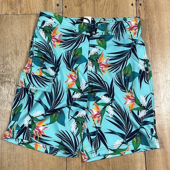 CLUB Room men's green/ blue Hawaiian  lined cargo style swim trunks. size M NWOT - Picture 1 of 7